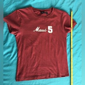 90’s American eagle burgundy/white Maui tshirt